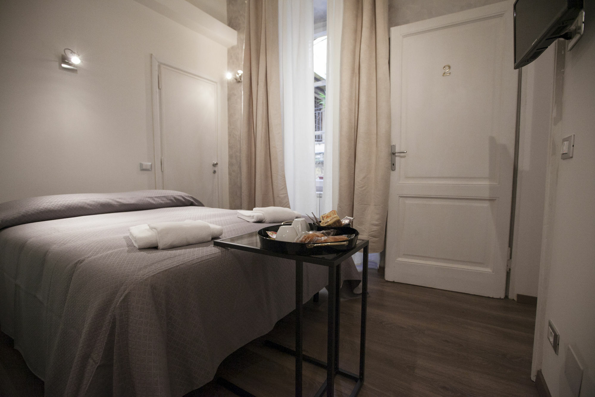 Marcelina Vaticans Rooms Rome Exterior photo